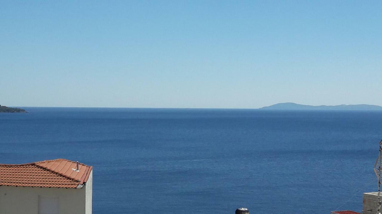 Casa Bianca Μεζονέτα Με Θέα Στη Θάλασσα Apartman Néosz Marmarász Kültér fotó