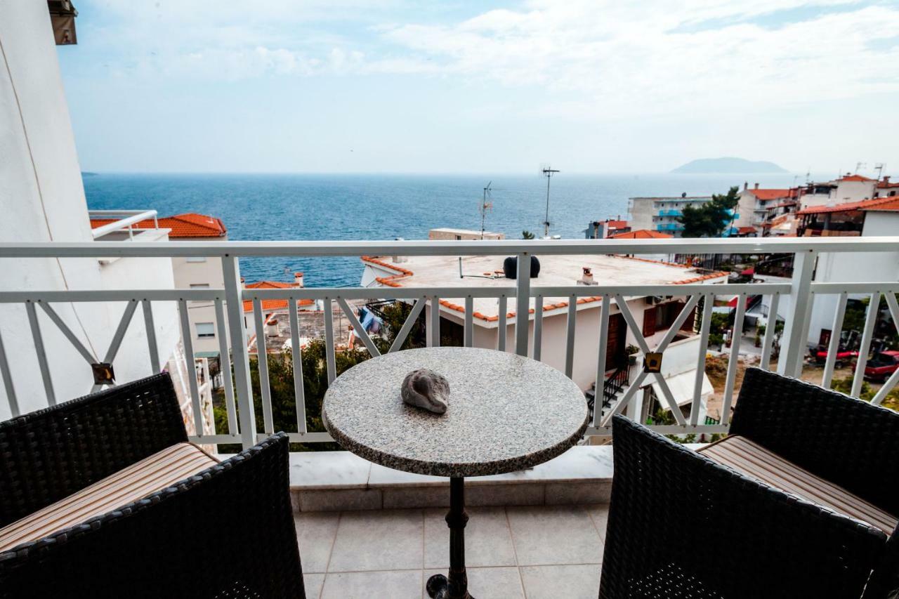 Casa Bianca Μεζονέτα Με Θέα Στη Θάλασσα Apartman Néosz Marmarász Kültér fotó