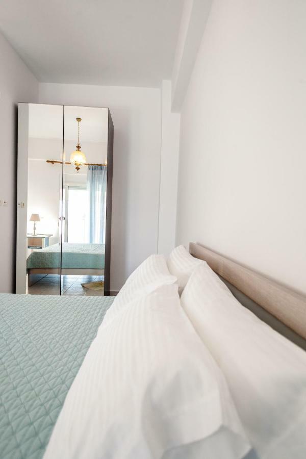 Casa Bianca Μεζονέτα Με Θέα Στη Θάλασσα Apartman Néosz Marmarász Kültér fotó